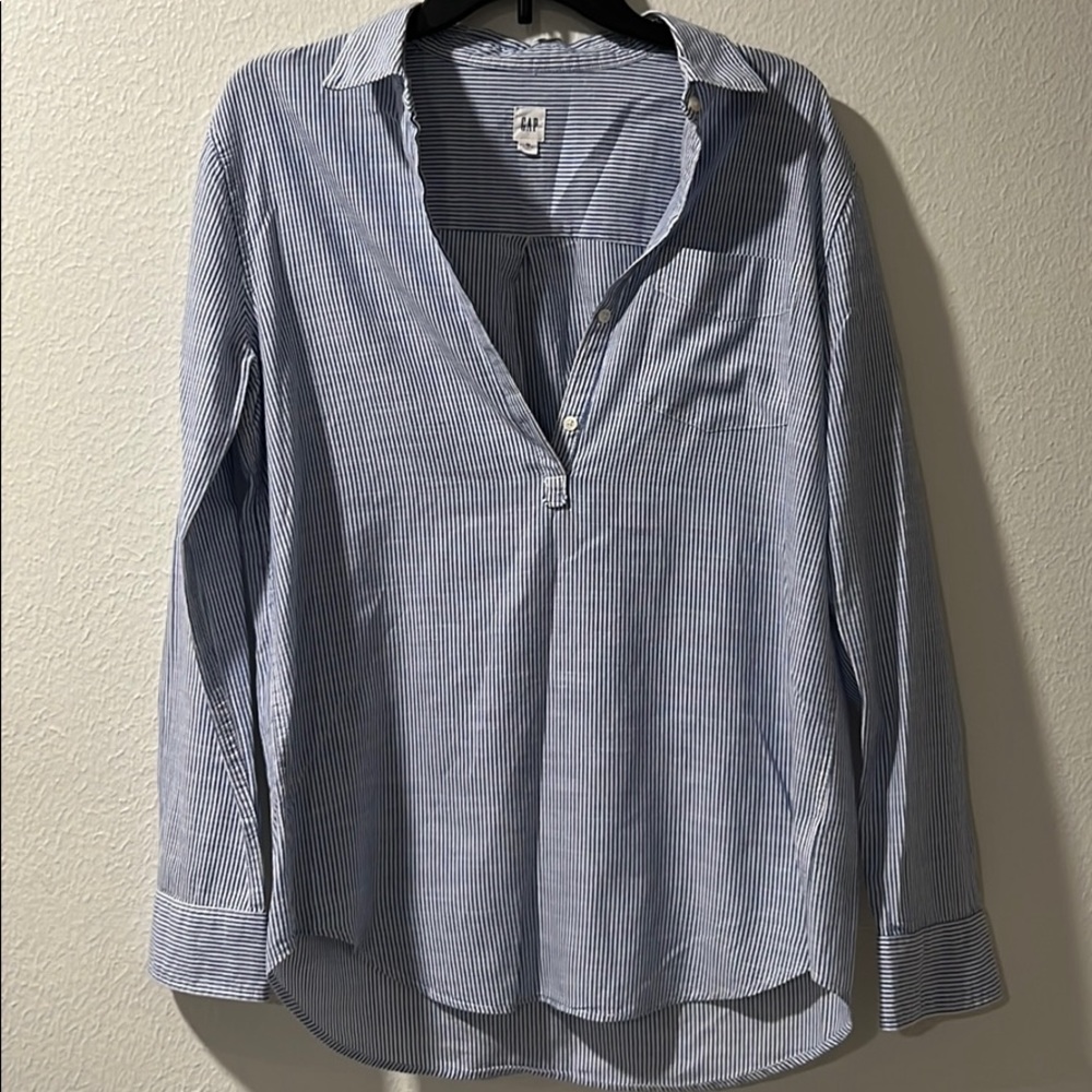 GAP striped long sleeved shirt